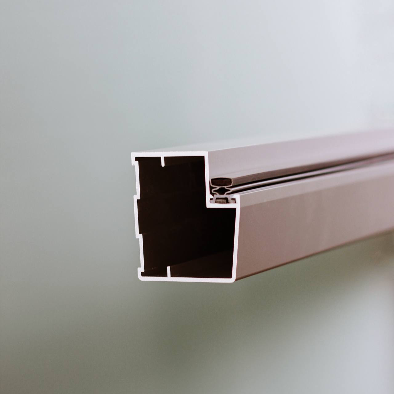 Алюминиевый профиль для дверей серии Хамам Престиж